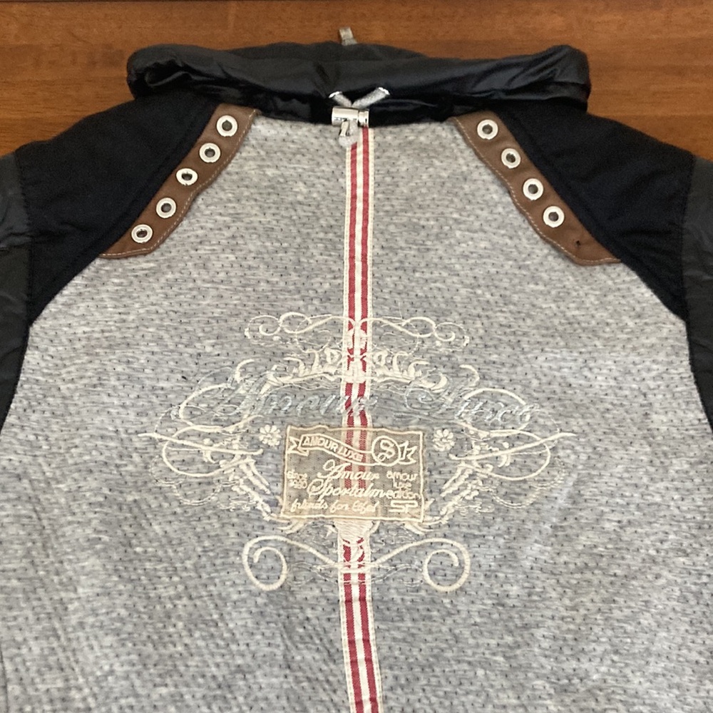 Jacket - Picture 4 of 9